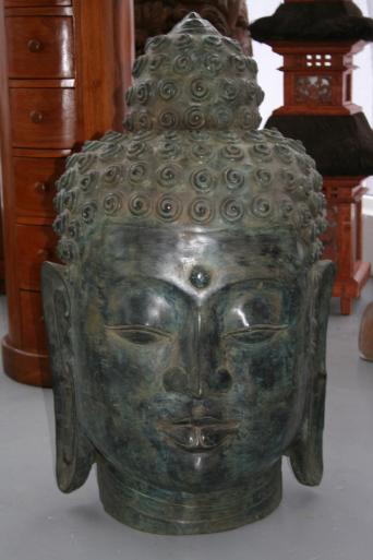 Tête de bouddha